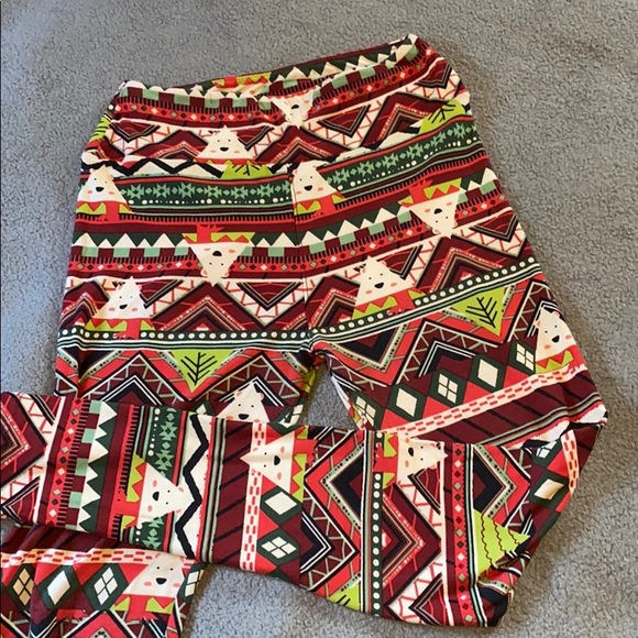 2/$18 🎉 LuLaRoe Christmas Leggings - Picture 3 of 3
